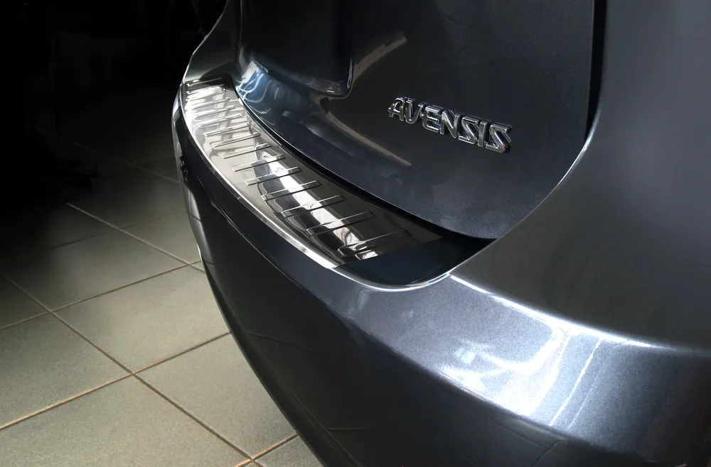 Galinio buferio apsauga TOYOTA AVENSIS III combi 2009-2011, FL2011-2015 (sidabrinis satinas) AVISA 2/35266