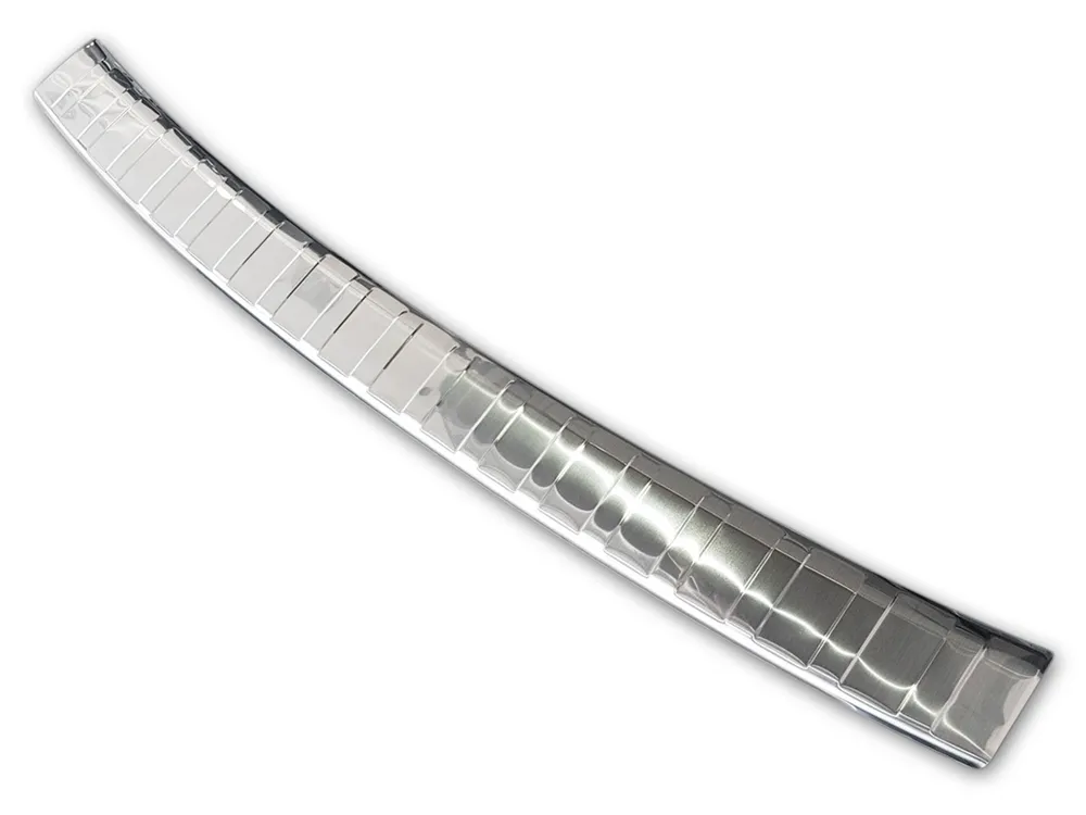 Rear bumper protector NISSAN X-TRAIL III (T32) FL2017-2021 (silver satine) AVISA 2/35526