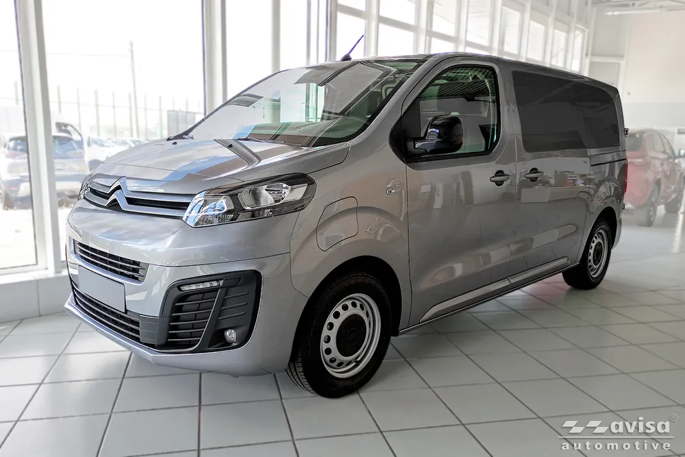 Rear bumper protector CITROEN JUMPY III 4D 2016-> / CITROEN SPACE TOURER 2016-> / PEUGEOT TRAVELLER 2016-/ TOYOTA PROACE VERSO II 16-/ CITROEN JUMPY III 4D 16-/ CITROEN SPACE TOURER 16-/ OPEL VIVARO III 19-/ OPEL VIVARO -E 20-/ OPEL ZAFIRA LIFE 19-/ PEUGEOT EXPERT III 4D 16- (SOFT SILVER) AVISA 2/41102