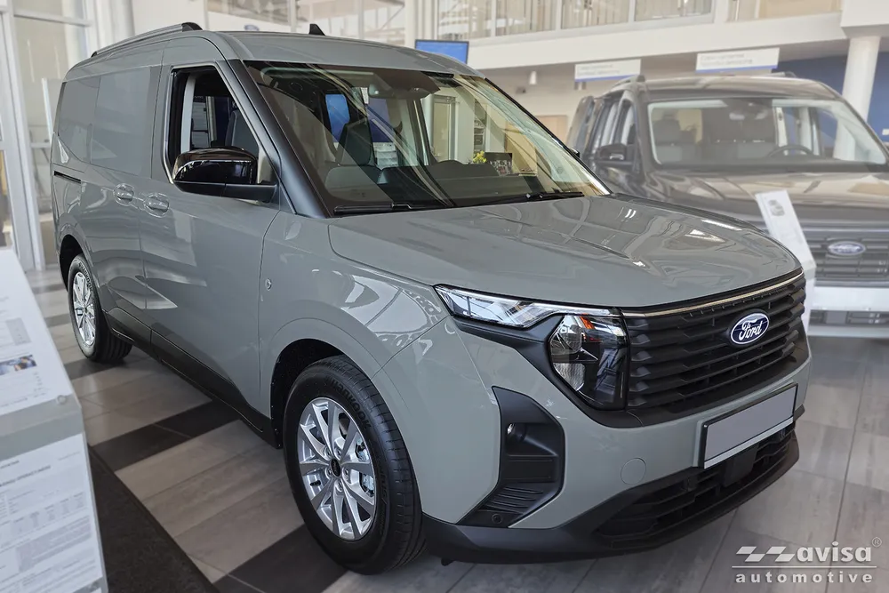 Galinio buferio apsauga FORD TOURNEO COURIER II 2023-> (fits to both versions: twin door and tailgate / Primer ) / FORD TOURNEO COURIER II 2023-> / TRANSIT COURIER II 2023-> (fits to both versions: twin door and tailgate /Primer ) tekstūruotas plienas (sidabrinis satinas) AVISA 2/42201