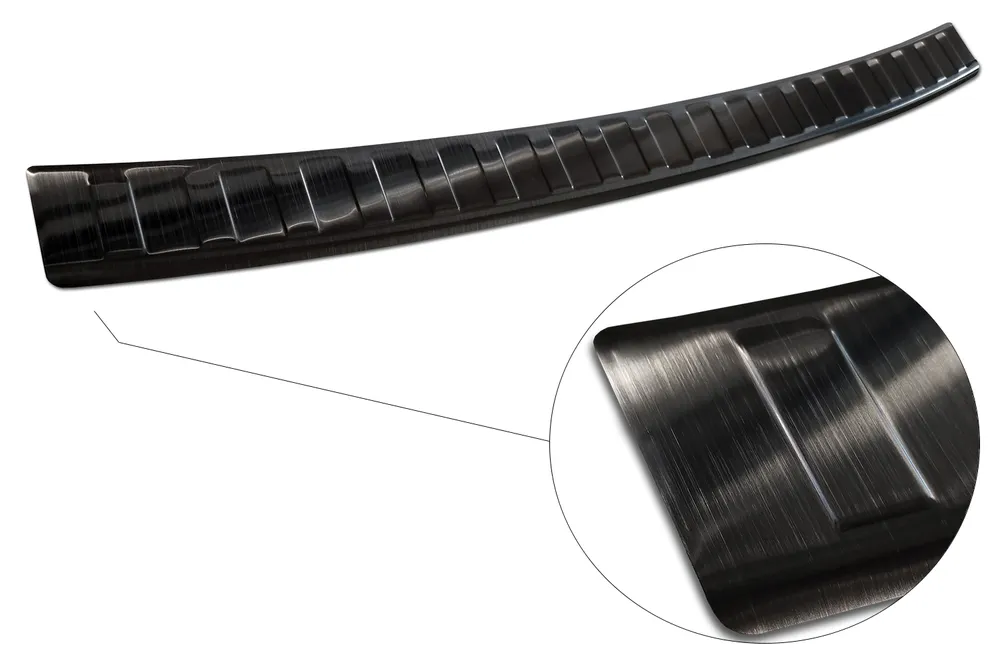 Galinio buferio apsauga VOLKSWAGEN PASSAT B8 limousine 2014-2019, FL2019-> 2023 (juodas) AVISA 2/45092