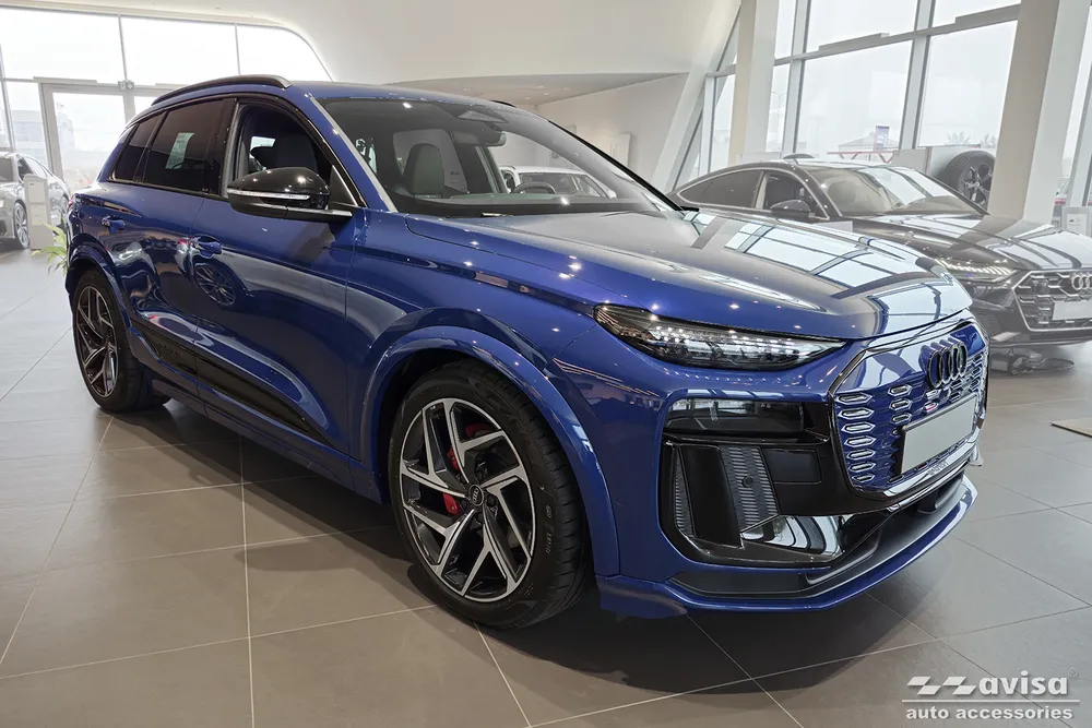 Galinio buferio apsauga AUDI Q6 e-tron 2024-> / Audi SQ6 e-tron 2024-> Shadow Premium (silver / silver mirror) AVISA 2/50250