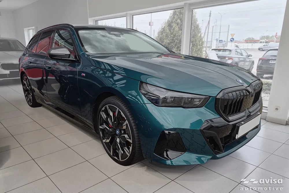 Rear bumper protector BMW i5 M60 2025 x drive touring / BMW 5 VIII G61 Touring 2024-> (fits to : M-Pakiet and without M-Pakiet version) (silver satine) AVISA 2/52057